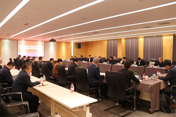 省人大副主任陳向群一行就航空產(chǎn)業(yè)發(fā)展情況到集團(tuán)開(kāi)展專題調(diào)研